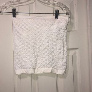 Cute fitting white tube top